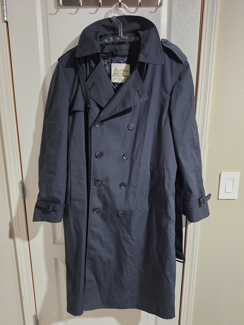 London Fog Men's Blue Long Trench Coat Size 44 Regular Lined Belted VTG